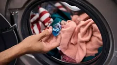 Kaltes Wasser hilft nicht: 8 Dinge, die du nur bei hohen Temperaturen waschen solltest
